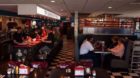 Roundabout diner portsmouth nh - We have great reviews for our food, drink and atmosphere at Roundabout Diner. Stop by today.